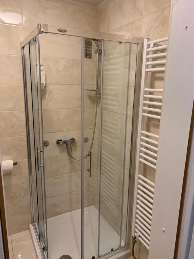 מויסטראנה Guesthouse Veranda מראה חיצוני תמונה