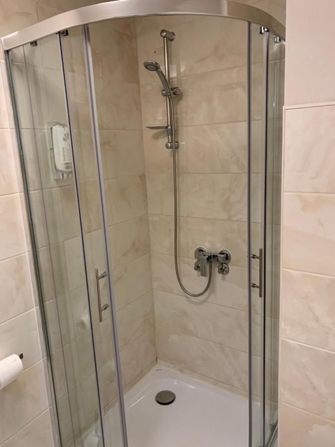 מויסטראנה Guesthouse Veranda מראה חיצוני תמונה