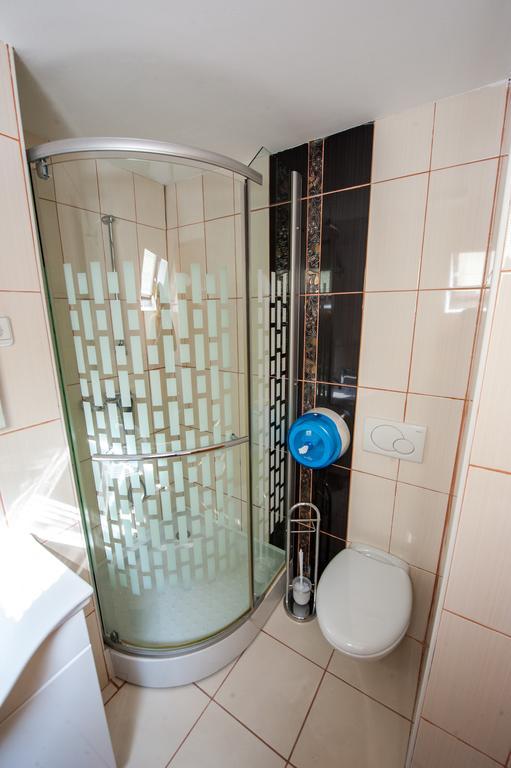 מויסטראנה Guesthouse Veranda מראה חיצוני תמונה
