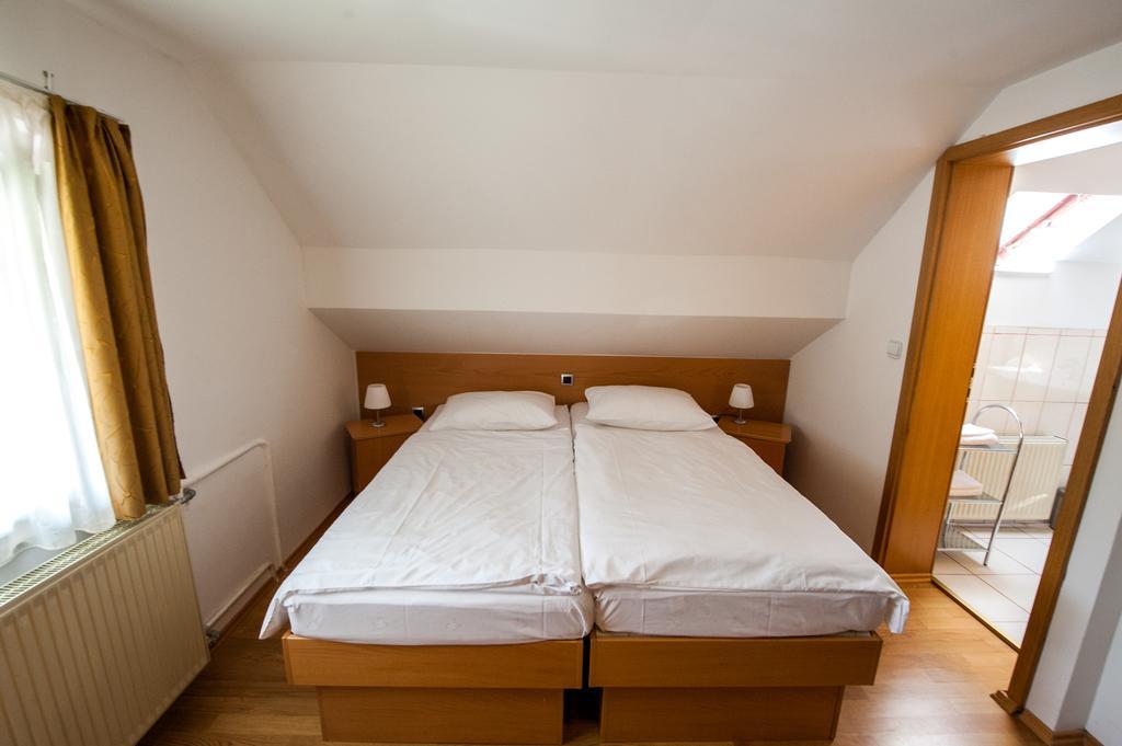 מויסטראנה Guesthouse Veranda מראה חיצוני תמונה